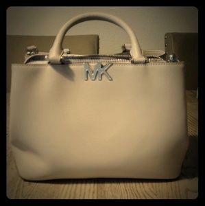 Mk Purse & matching wallet